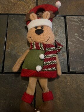 Holiday Reindeer Plush with Knit Scarf Doorknob Hanger- EUC